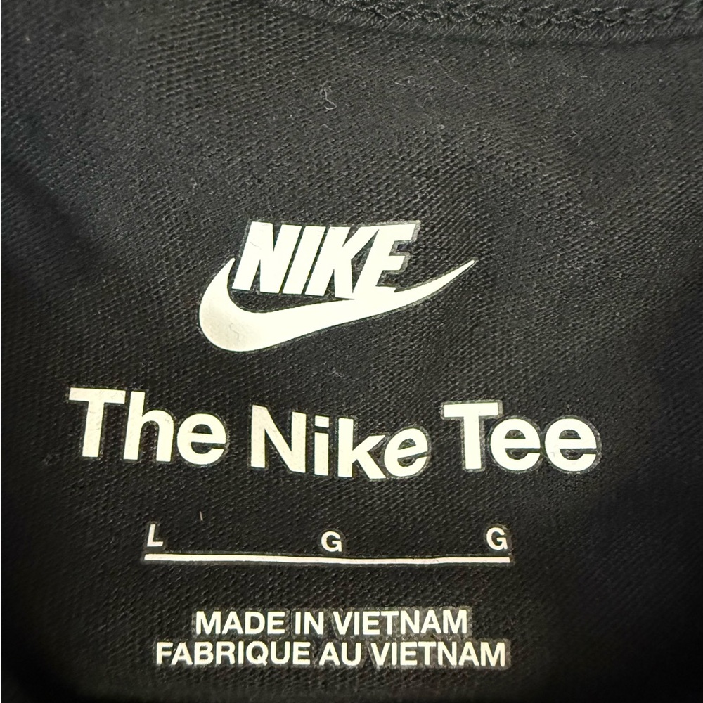 Nike “Stay Spicy” Black Graphic Tee with Pink Goggles & Orange Flames - Picture 3 of 4